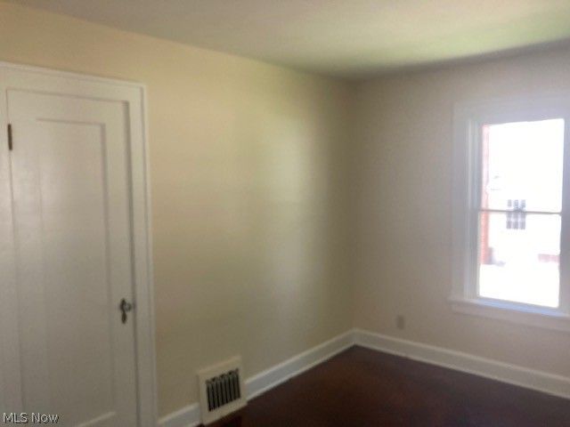 4977 Damon, Warren, OH 44483