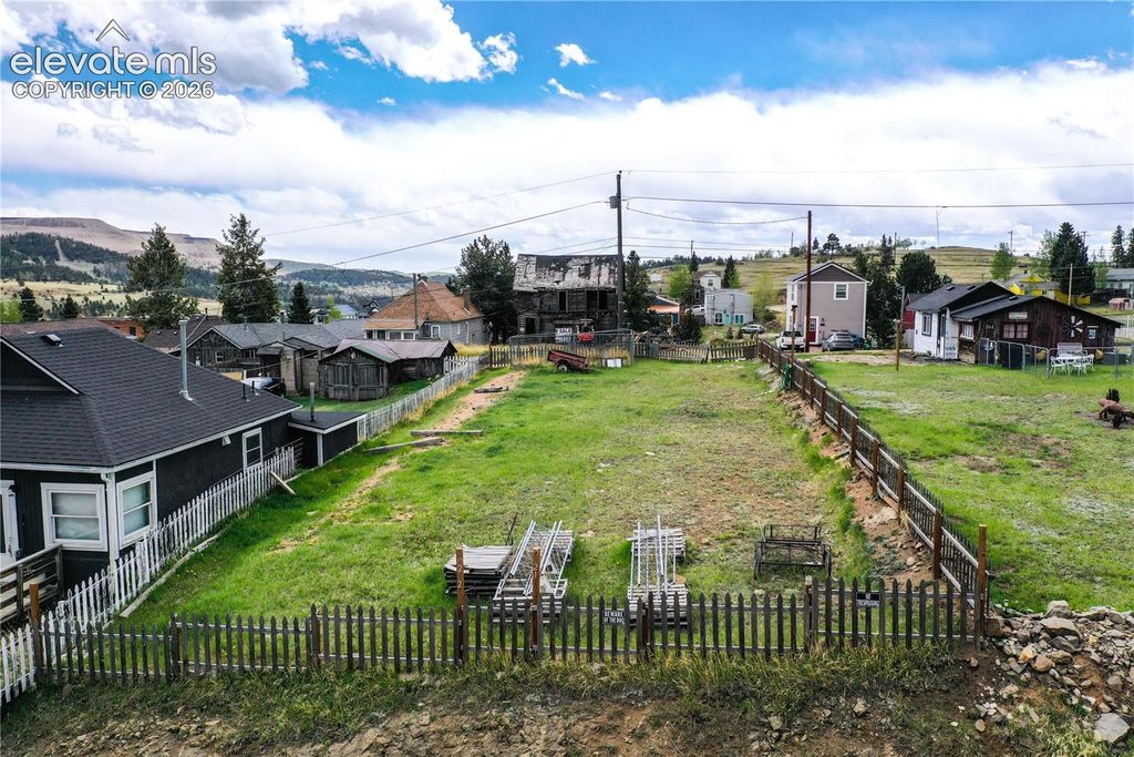 214 W Carr Avenue, Cripple Creek, CO 80813