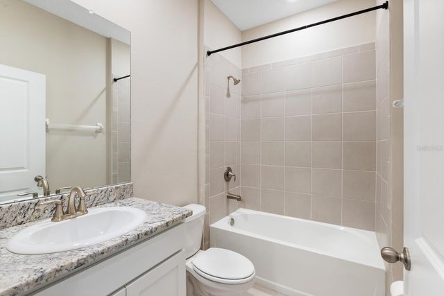 5744 WOODLAND SAGE DRIVE, Sarasota, FL 34238