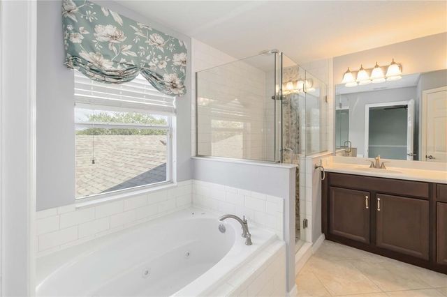 10886 SAVANNAH LANDING CIRCLE, Orlando, FL 32832