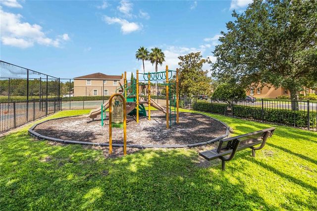 10886 SAVANNAH LANDING CIRCLE, Orlando, FL 32832