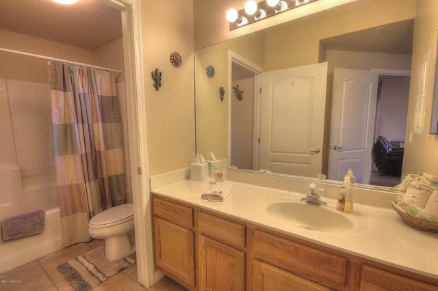 10401 N SAGUARO Boulevard 135, Fountain Hills, AZ 85268