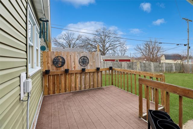 601 E 22nd Street S, Newton, IA 50208