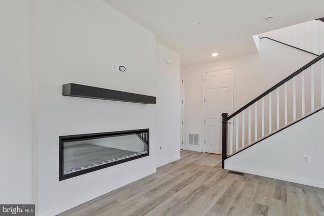 18 POPLAR CT, North East, MD 21901