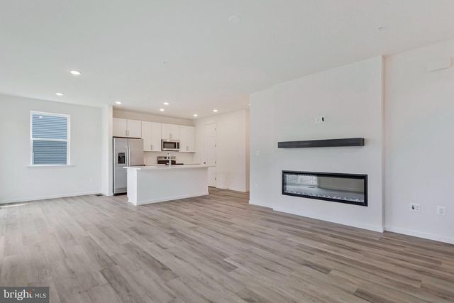 18 POPLAR CT, North East, MD 21901