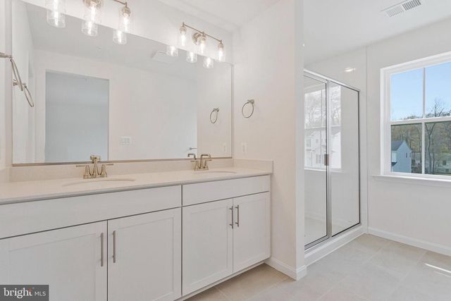 18 POPLAR CT, North East, MD 21901