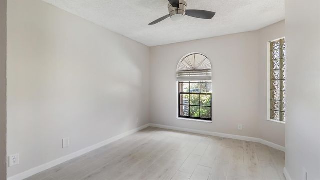 9663 NW 76th Street, Tamarac, FL 33321