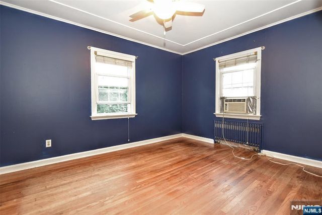 25 Stanley Court, North Haledon, NJ 07508
