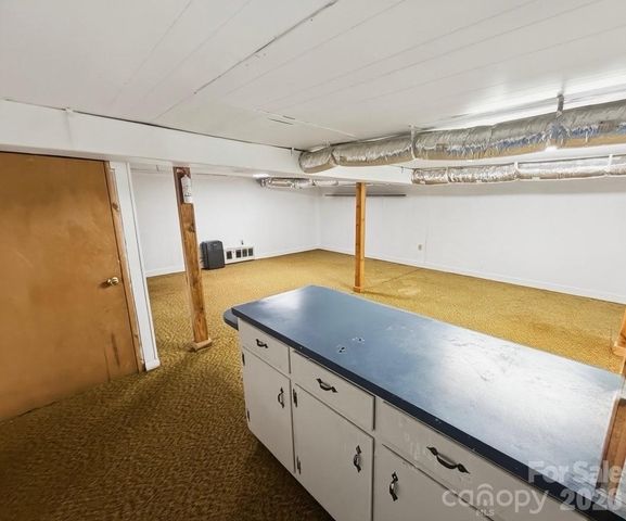 76 Eastview Court, Taylorsville, NC 28681