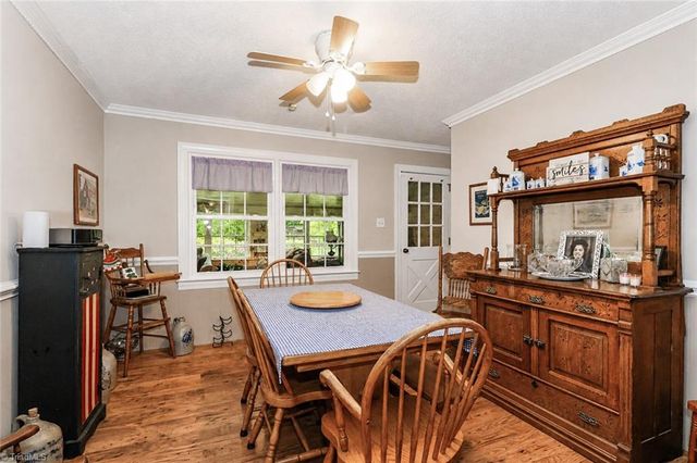 111 Wildflower Lane, Statesville, NC 28625