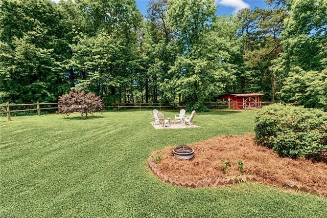 111 Wildflower Lane, Statesville, NC 28625