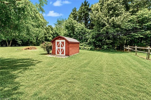 111 Wildflower Lane, Statesville, NC 28625