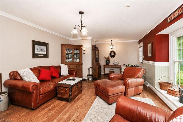 111 Wildflower Lane, Statesville, NC 28625