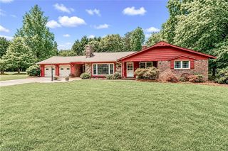 111 Wildflower Lane, Statesville, NC 28625