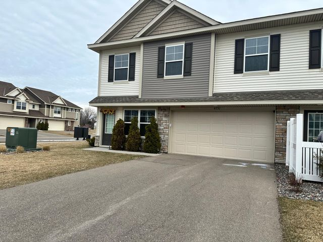4791 Martingale Drive, Woodbury, MN 55129