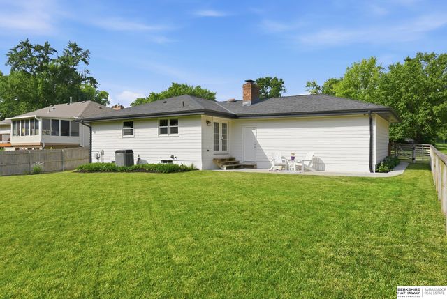 2217 N 99th Street, Omaha, NE 68134