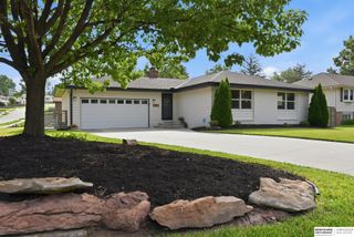 2217 N 99th Street, Omaha, NE 68134