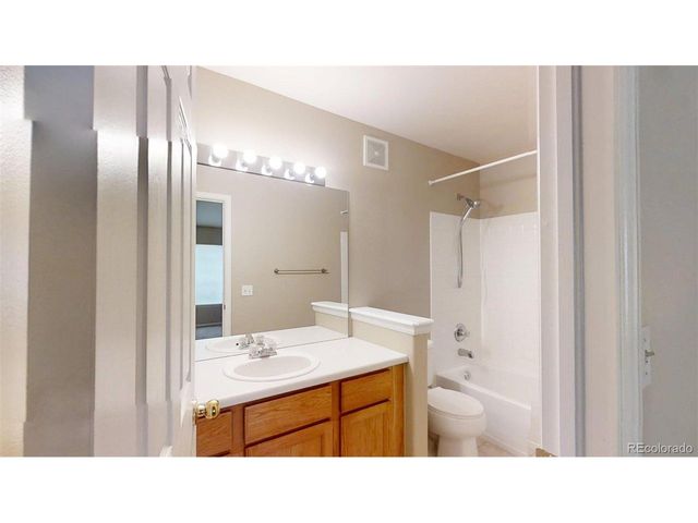 5555 E Briarwood Ave 1904, Centennial, CO 80122