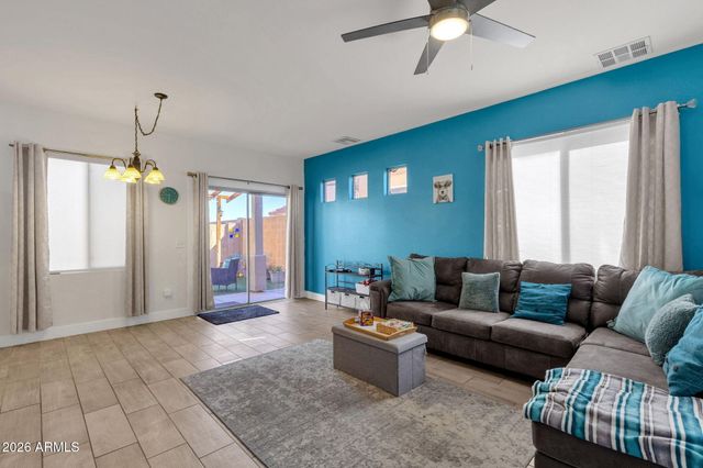 642 E EL PRADO Road, Chandler, AZ 85225