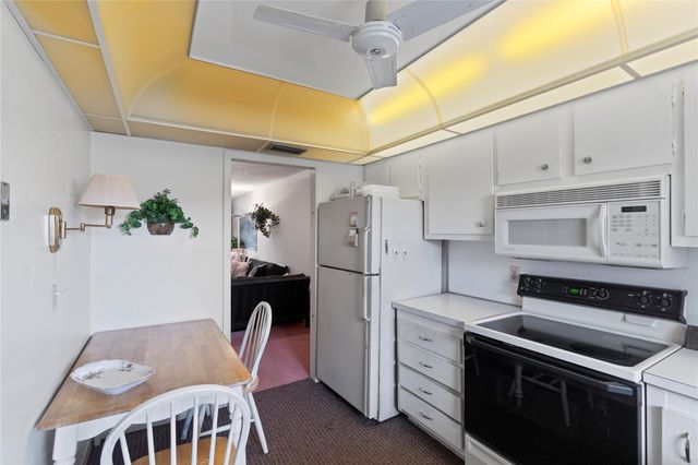 700 SE 6th Ave 314, Deerfield Beach, FL 33441