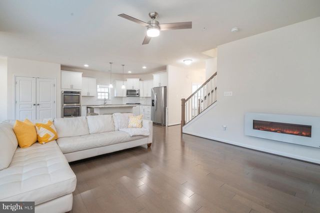 7605 GIGUR DR, Hanover, MD 21076