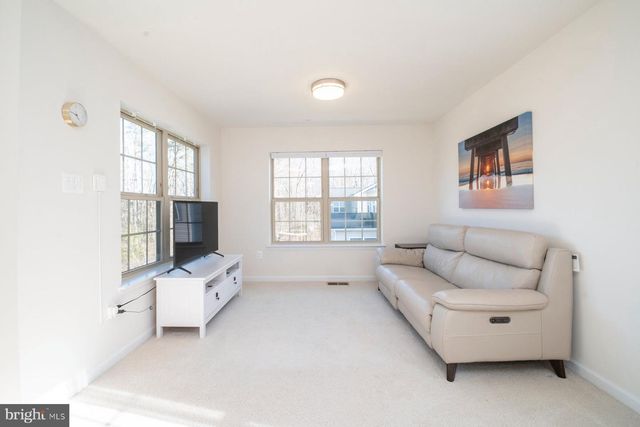 7605 GIGUR DR, Hanover, MD 21076