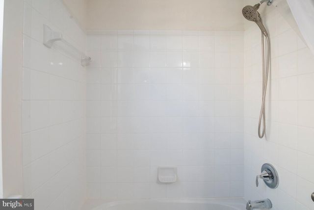 7605 GIGUR DR, Hanover, MD 21076