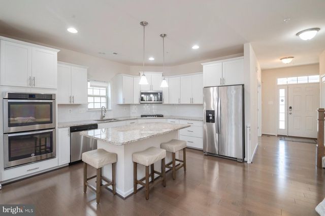 7605 GIGUR DR, Hanover, MD 21076