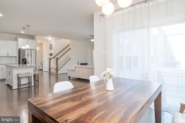 7605 GIGUR DR, Hanover, MD 21076