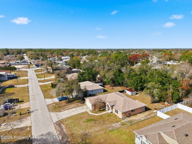 14151 Redwood Street, Spring Hill, FL 34609