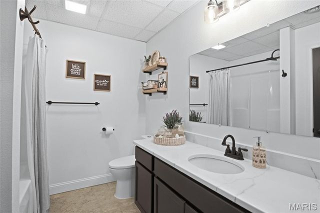 3099 Final Drive, Highland, IL 62249