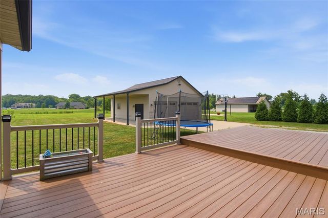 3099 Final Drive, Highland, IL 62249