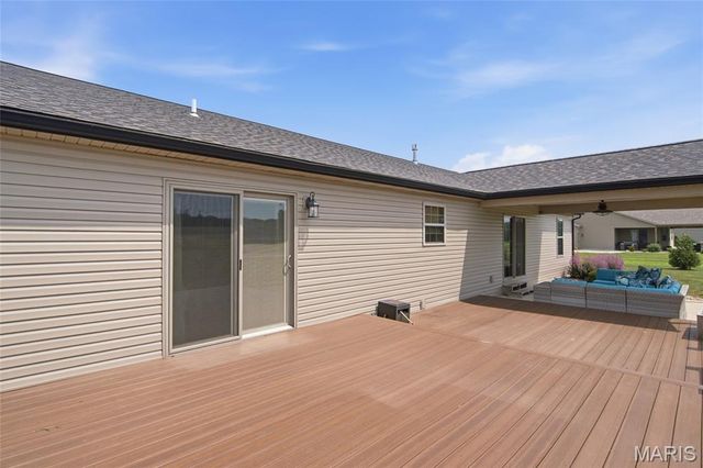 3099 Final Drive, Highland, IL 62249
