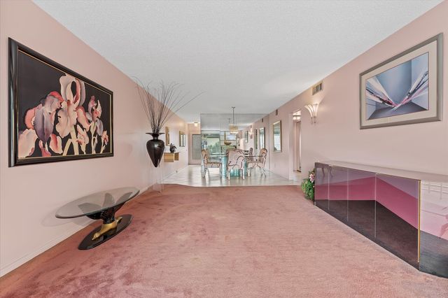 2303 Lucaya Lane G3, Coconut Creek, FL 33066