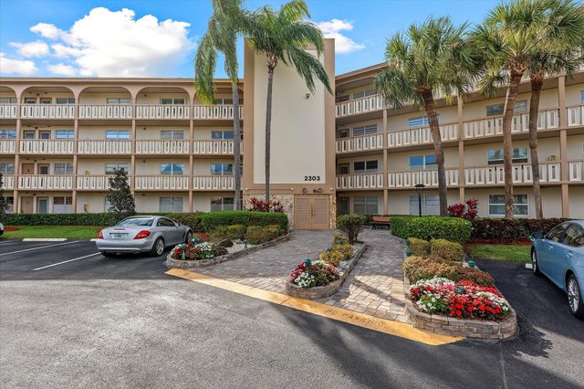 2303 Lucaya Lane G3, Coconut Creek, FL 33066