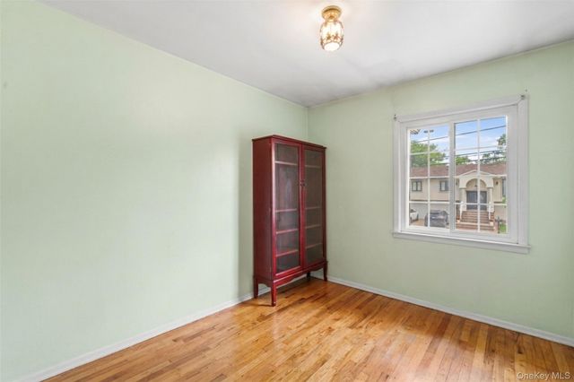 787 Vivian Court, Baldwin Harbor, NY 11510