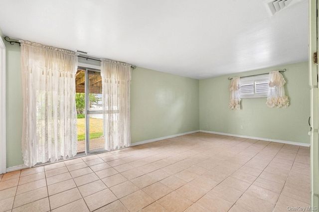 787 Vivian Court, Baldwin Harbor, NY 11510