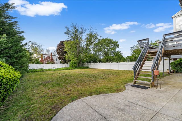 787 Vivian Court, Baldwin Harbor, NY 11510