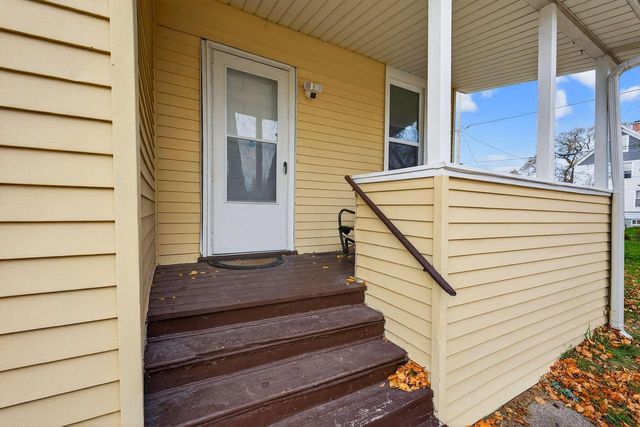 1609 St Clair STREET, Racine, WI 53403