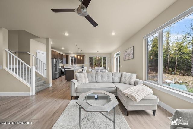 11490 Hillside Drive, Anchorage, AK 99507