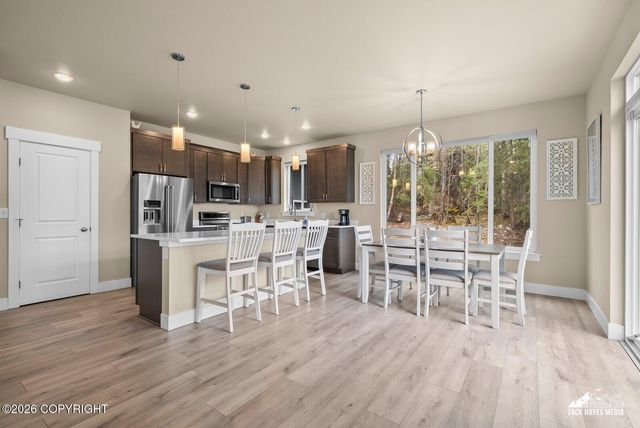 11490 Hillside Drive, Anchorage, AK 99507