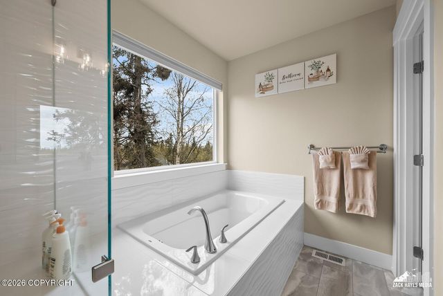 11490 Hillside Drive, Anchorage, AK 99507