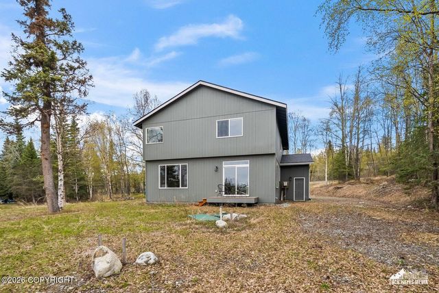 11490 Hillside Drive, Anchorage, AK 99507