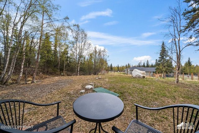 11490 Hillside Drive, Anchorage, AK 99507