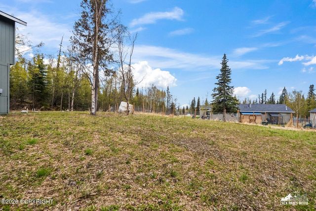 11490 Hillside Drive, Anchorage, AK 99507