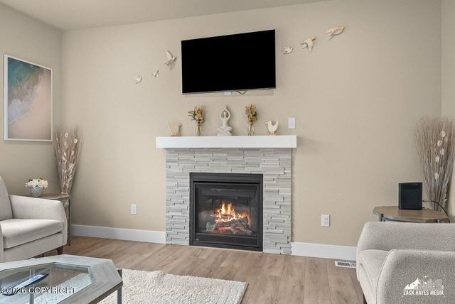 11490 Hillside Drive, Anchorage, AK 99507