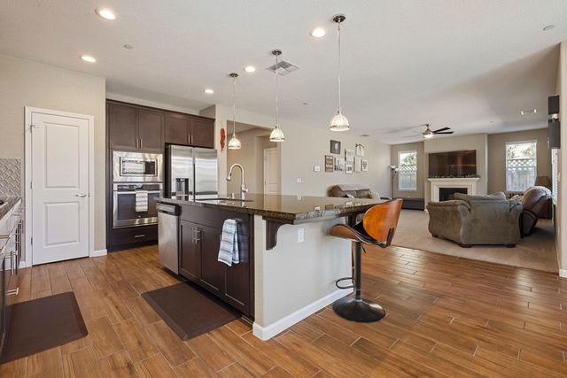 263 Franklin Ln, Ripon, CA 95366