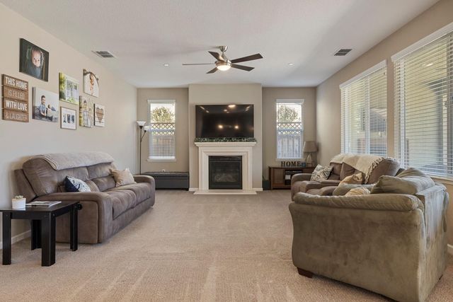 263 Franklin Ln, Ripon, CA 95366
