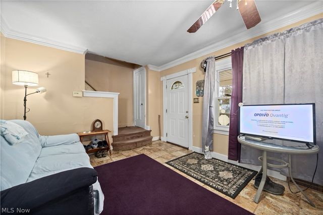 4552 Broadview Road, Cleveland, OH 44109