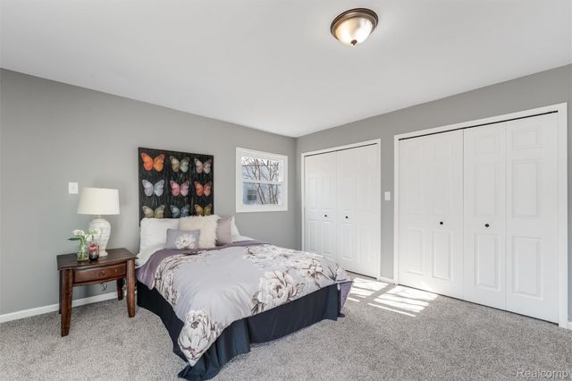 37196 S Groesbeck Highway, Clinton Charter Township, MI 48036